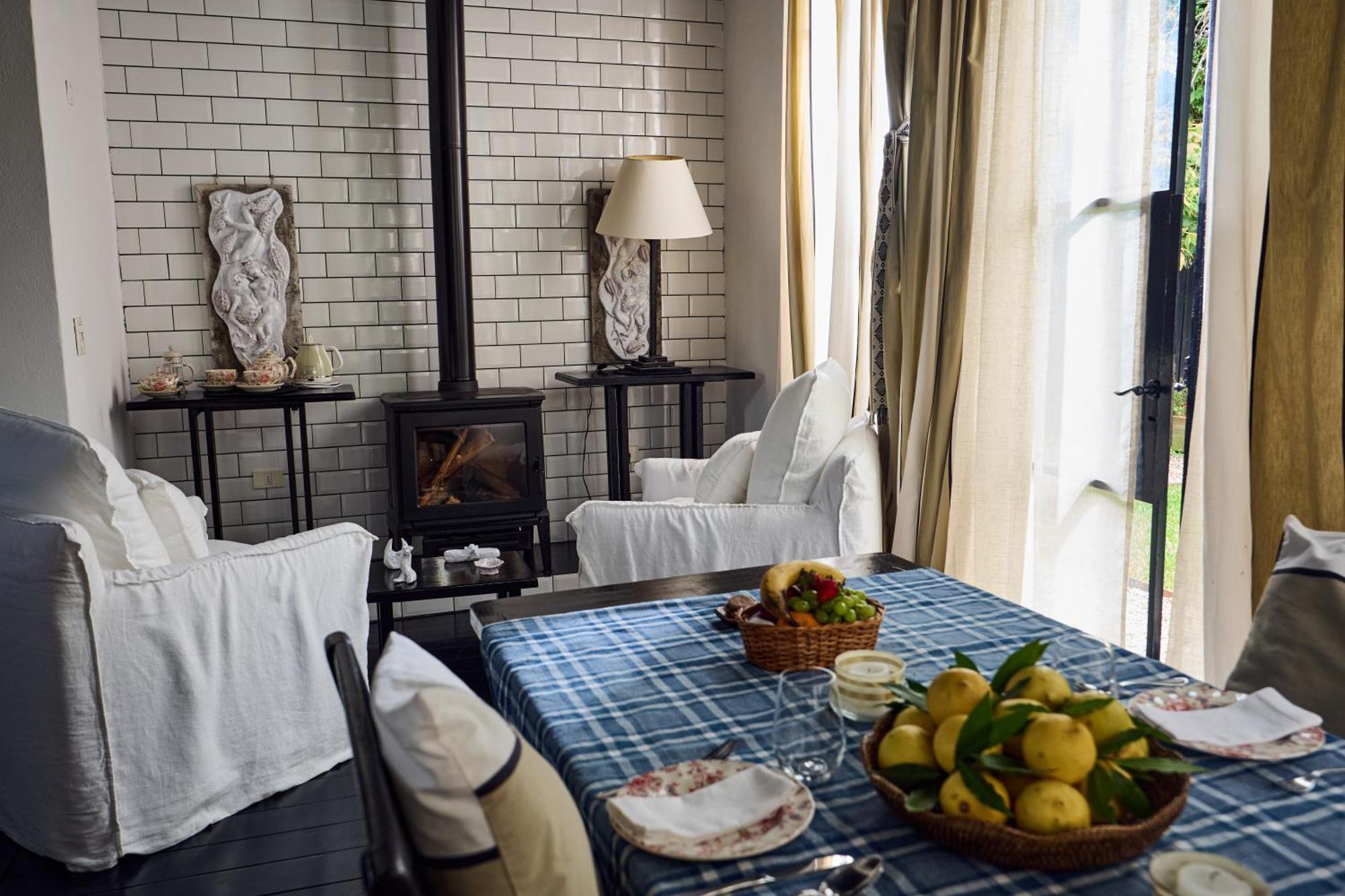 Hotel Garzon Extérieur photo